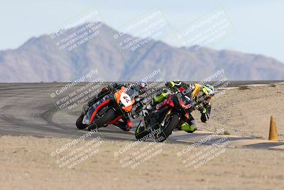 media/Nov-16-2025-Race Pace (Sun) [[8c5fa54630]]/Non Verified Riders (1st 20 Minutes)/6-Turn 12 (2pm)/